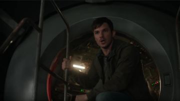 Long Sleeve T Shirt Unique Color Autumn Winter Date Button worn by Lucy Preston (Abigail Spencer) in Timeless (S02E01)