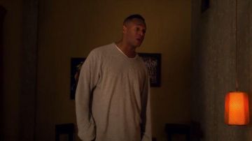 Grey Long Sleeves Sweaters worn by Alan / Russell / Dawn / Jaspar / Ethan / Baby Pete / Lynette (Marlon Wayans) in Sextuplets