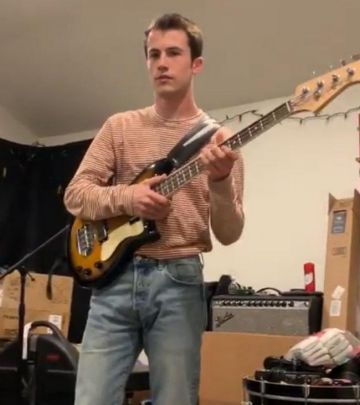 The jeans Dylan Minnette on the account Instagram of @braedenlemasters