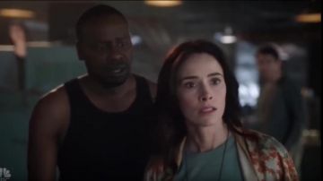 Green Army Cotton Plain Solid Military T Shirt worn by Lucy Preston (Abigail Spencer) in Timeless (S03)