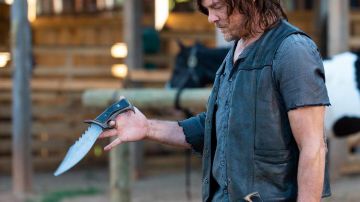 Cuchillo de supervivencia de Daryl Dixon (Norman Reedus) en The Walking Dead (S09)