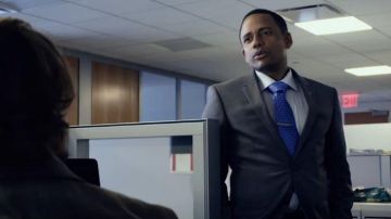 Long sleeves shirts white worn by Gary (Hill Harper) in An Interview with God