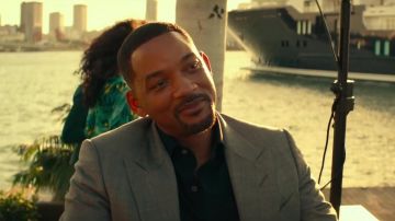 Calvin klein gris costume porté par le détective Mike lowrey chargé (will Smith) dans Bad Boys pour la Vie