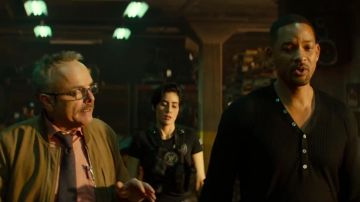 Black v-cou gilets portés par le Détective Mike lowrey chargé (will Smith) dans Bad Boys pour la Vie