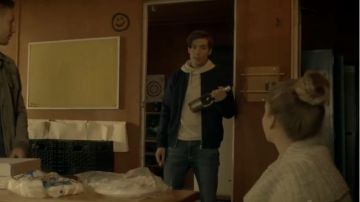 El bombardero negro usado por Thomas (Pierre-Luc Lafontaine) en Jérémie (S01E26)