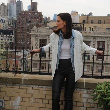 Elie Tahari cardigan worn by Katie Holmes at Tahari Fashion Show September 5, 2019