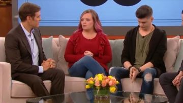 Pantalones de mezclilla azul usados por Tyler Baltierra en The Dr. Oz Show 14 de septiembre de 2018