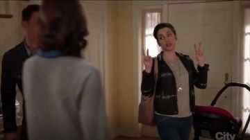 Leather jacket worn by Jen (Zoe Lister-Jones) in Life in Pieces (S01E13)