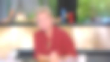 Vestido rojo estampado de Anne-Élisabeth Lemoine en C à vous