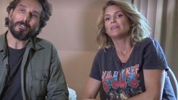 Le t-shirt noir sérigraphié de Alice Taglioni dans Tchi Tcha le 07.09.2019