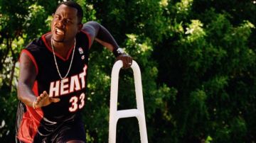 Dwyane Wade Miami Heat Nike Jersey in black worn by Detective Marcus Burnett (Martin Lawrence) in Bad Boys II