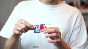The key holder Supreme red Giancarlo Purch aka Blazendary in the video Supreme FW19 Week 1 Unboxing / Review *ALL ITEMS*