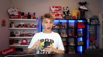 ¡La funda para iPhone X Louis Vuitton Blue de Giancarlo Purch aka Blazendary en el video de YouTube Top 10 Back to School Essentials!