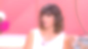 The top fluid Faustine Bollaert in It starts today