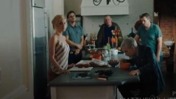 Frame classic silk cami worn by Kelly Anne Van Awken (Molly Burnett) in Queen of the South (S04E12)