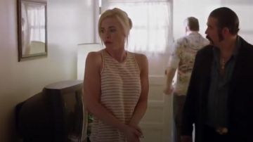 Frame linen striped tank top worn by Kelly Anne Van Awken (Molly Burnett) in Queen of the South (S04E13)