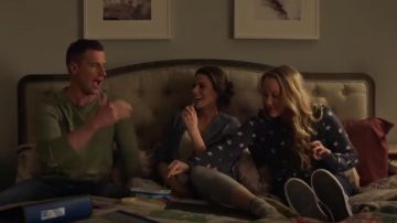Converse chuck taylor All Star sneaker porté par Jess O'Brien (Laci J Mailey) à Chesapeake Shores (S04E01)