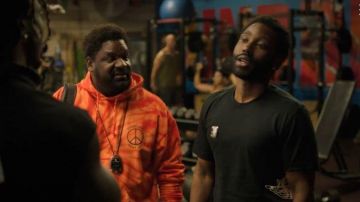 Black Nike print T-shirt worn by Ricky Jerret (John David Washington) in Ballers (S05E03)