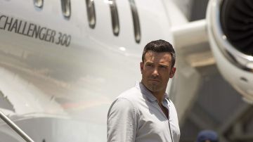 Jet bombardier challenger 300 used by Ivan Block (Ben Affleck) in Runner Runner