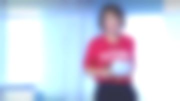 Le pull col rond imprimé Planète "FUTURE" de Mélanie Taravant dans C à dire