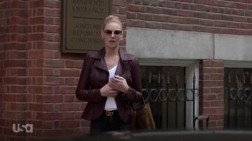 Tom Ford cat eye sunglasses worn by Samantha Wheeler (Katherine Heigl) in Suits (S09E07)