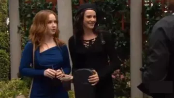 Allsaints Tamsin Vestido de suéter de manga larga en negro usado por Tessa Porter (Cait Fairbanks) como se ve en The Young and the Restless 9 de septiembre de 2019