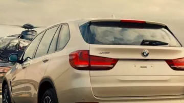 BMW X5 entraînée par Luther Stickell (Ving Rhames) dans Mission: Impossible - Voyous de la Nation