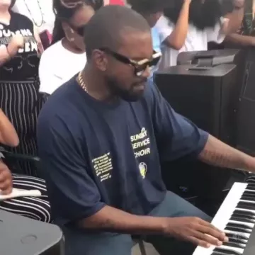 Sunglasses Louis Vuitton 1:1 Millionaires Kanye West on a post to Instagram of @kanyew.is