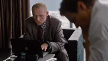 Apple MacBook Air used by Benji (Simon Pegg) in Mission: Impossible - Ghost Protocol