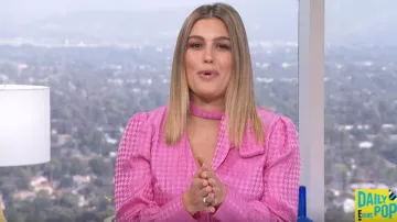 Veronica Beard Nicky top usado por Carissa Loethen Culiner como se ve en E! Noticias SEPTIEMBRE 11, 2019