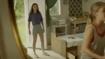 Pantalones cortos grises usados por Jérémie (Karelle Tremblay) en Jérémie S1E19