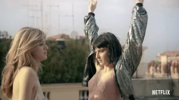 Grey bombers worn by Ludovica (Alice Pagani) in Baby (S02)