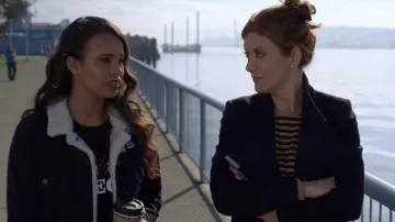 La veste velours et doublure mouton de Jessica Davis (Alisha Boe) dans 13 Reasons Why (S03E10)