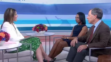 Escarpin noirs à fleures gucci portée par Savannah Guthrie dans l'émission Today SEPTEMBER 11, 2019