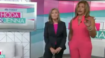 Black Halo combinaison rose portée par Hoda Kotb dans l'émission Today SEPTEMBER 11, 2019