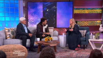 Aquazzurra Baba Printed Platform Sandals worn by Kelly Clarkson on The Kelly Clarkson Show September 12, 2019