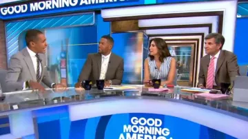 Carven sans Manches à rayures en soie satin robe portée par Cecilia Vega sur Good Morning America Week-end du 27 AOÛT 2019