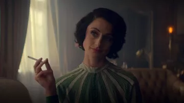 Vestido verde de Lizzie (Natasha O'Keeffe) en peaky blinders (S05E03)