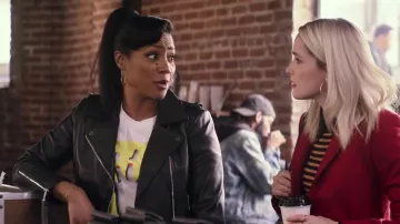 Veste en Cuir noir porté par Tiffany Haddish Comme un Boss