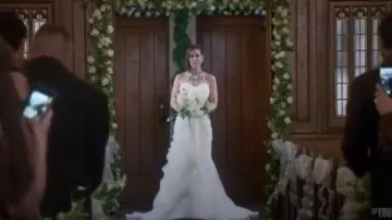 Pnina tornai white simple fit and flare wedding dress worn by Diana Trout (Miriam Shor) in Younger Season 6 Episode 12