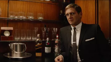 Smirnoff Vodka como se ve en Ford v. Ferrari