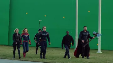 Faux leather jacket of Steve Rogers / Captain America (Chris Evans) in Avengers: Endgame