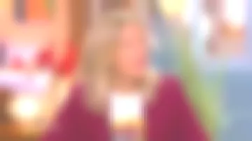 Le t-shirt vintage de Agathe Lecaron dans La maison des maternelles