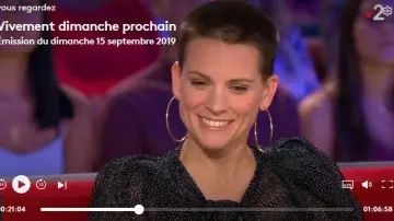 The top black satin velvet Ba&sh worn by Veerle Baetens in Sunday Strongly the 15.09.2019
