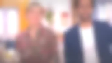 The zipped dress, floral printed Frnch Maya Lauqué in The Daily 13.09.2019