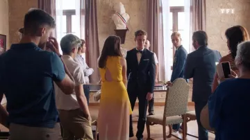 Dress yellow (Jessica Moreno) in Tomorrow belongs to us (S01E39)