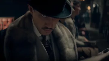 Tie vintage Brilliant Chang (Andrew Koji) in Peaky Blinders (S05E04)