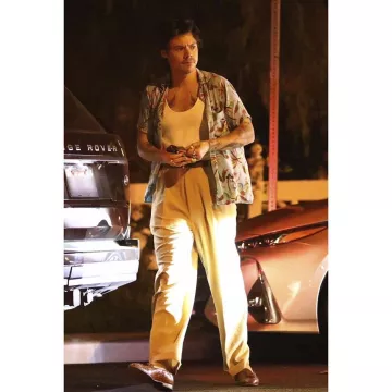 Pantalones de lana a medida con puño doblado de Gucci usados por Harry Styles Los Ángeles 17 de septiembre de 2019