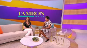 Alexander Mcqueen tweed blanco y negro usado por en el show 18 de septiembre de 2019 Tamron Hall Tamron Hall