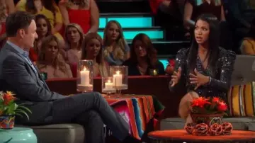 Vestido de manga larga de lentejuelas negras de Iro usado por Katie Morton en Bachelor in Paradise Temporada 6 Episodio 13